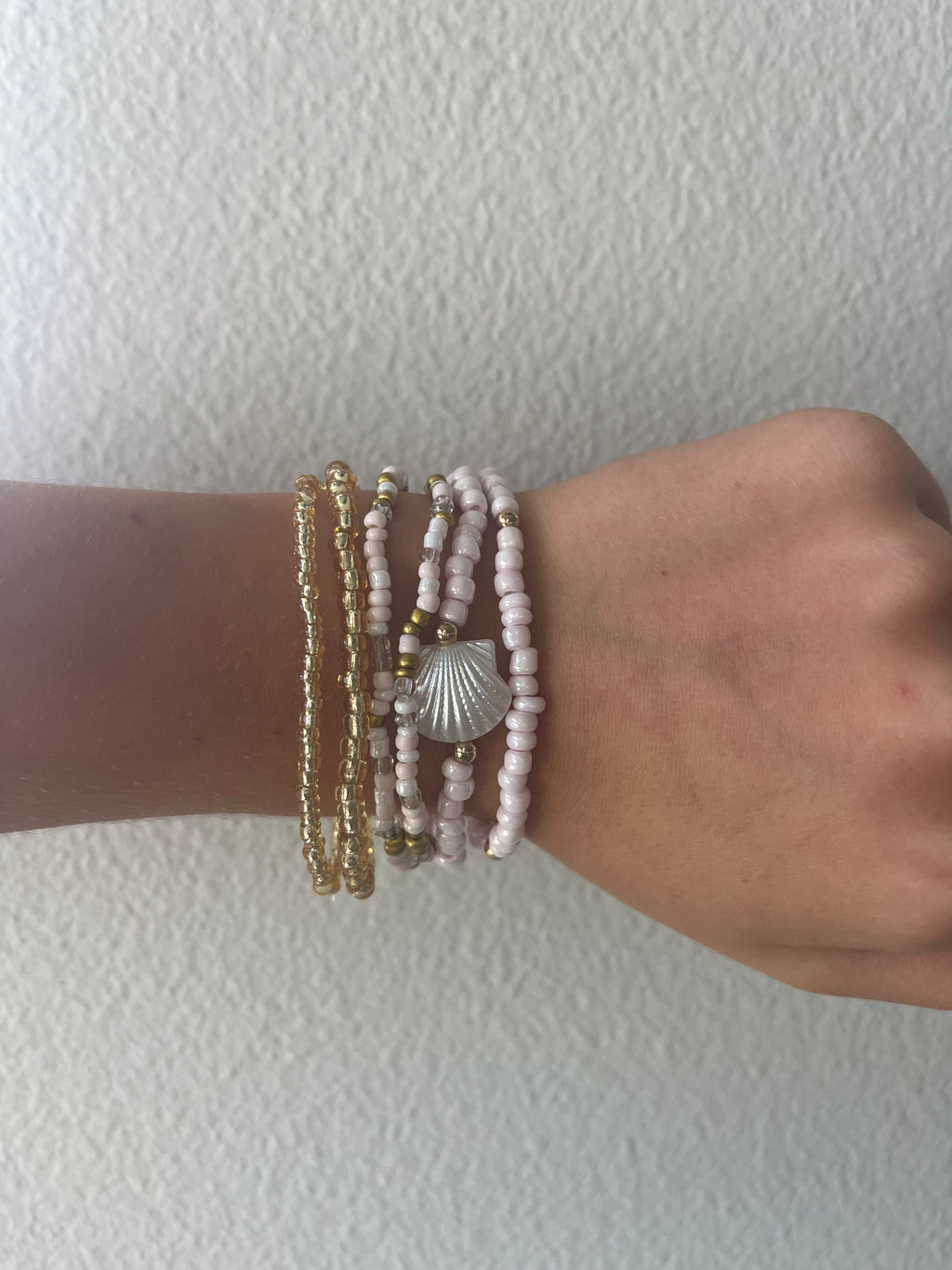 Pink Pearl Shell Bracelet Collection
