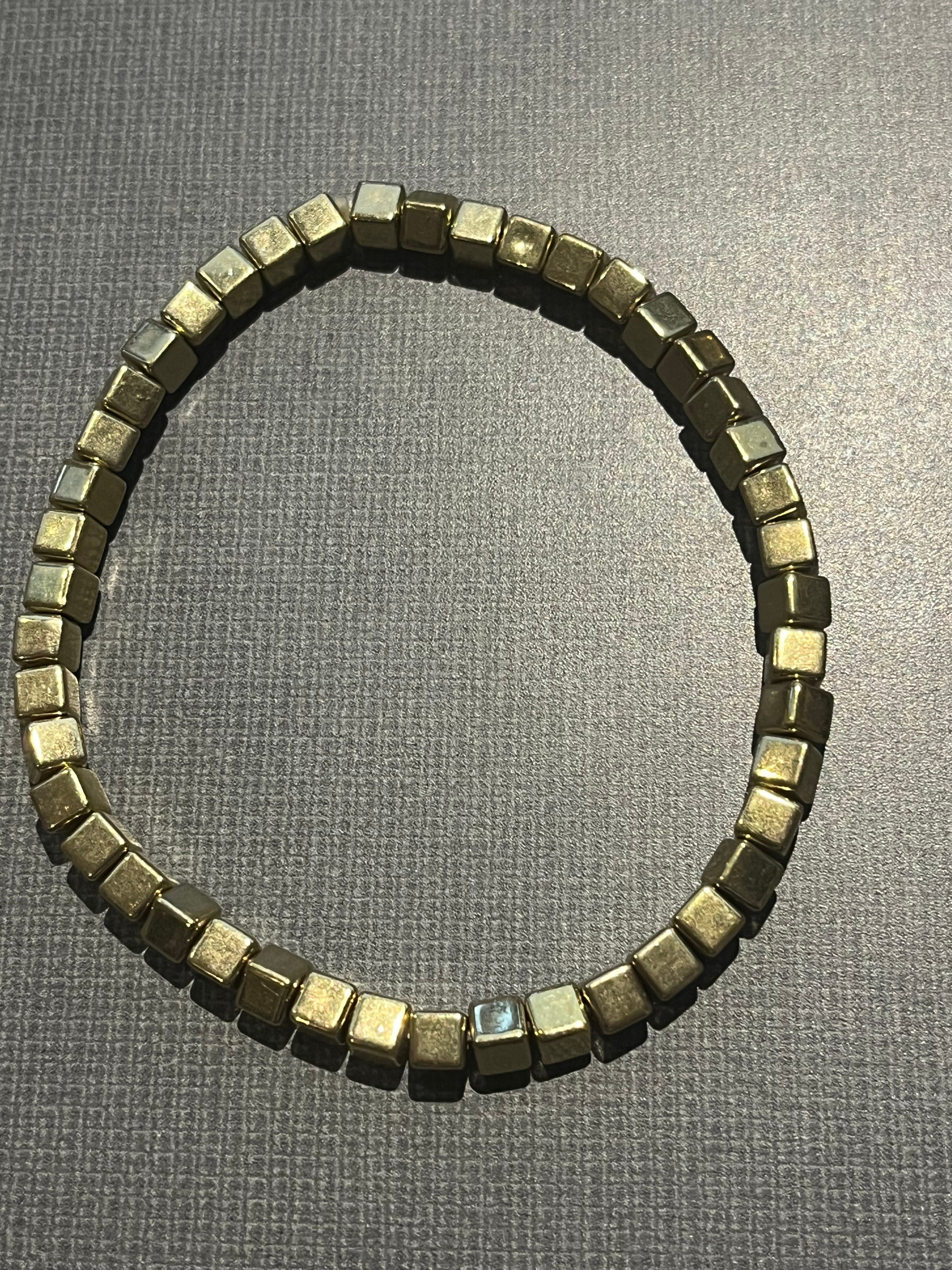 square gold